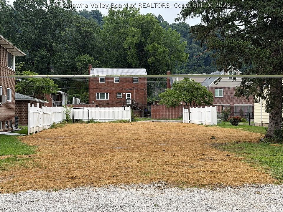 2nd image of 3804 Virginia Ave SE