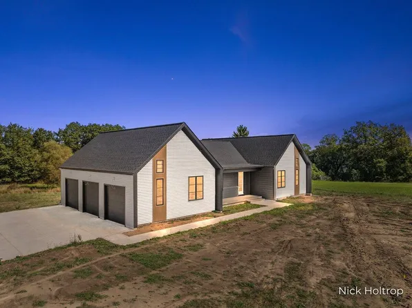 6121 Barry St, Hudsonville, MI 49426