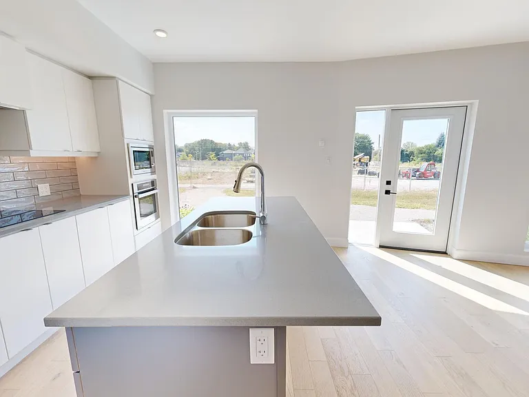 2082 Lumen Dr #107B — Photo 21