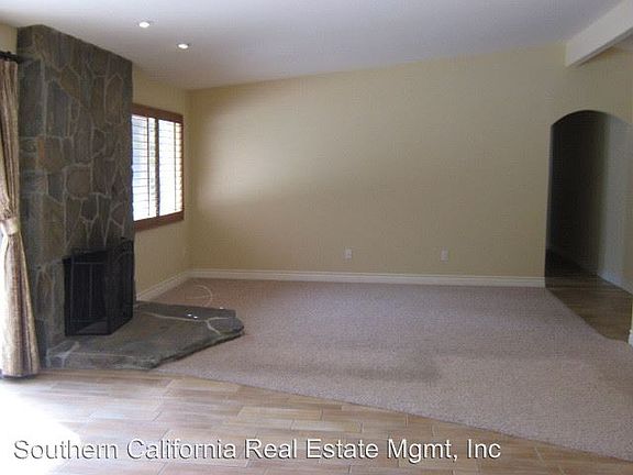 4th image of 15718 Warm Springs Dr