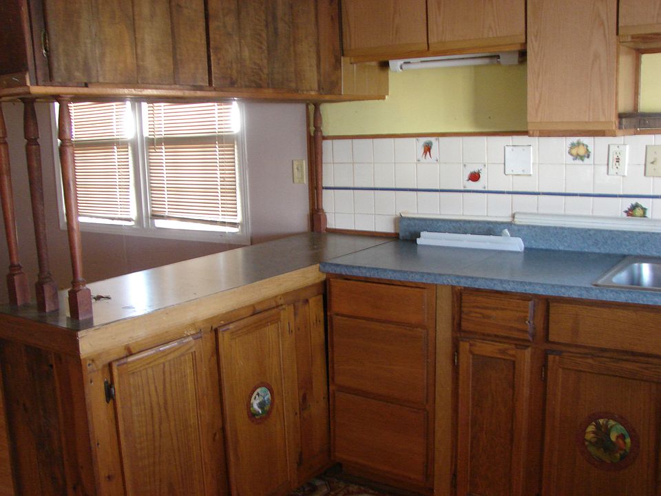 2nd image of 55 2nd St