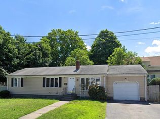 6 Springfield Ave, Johnston, RI 02919
