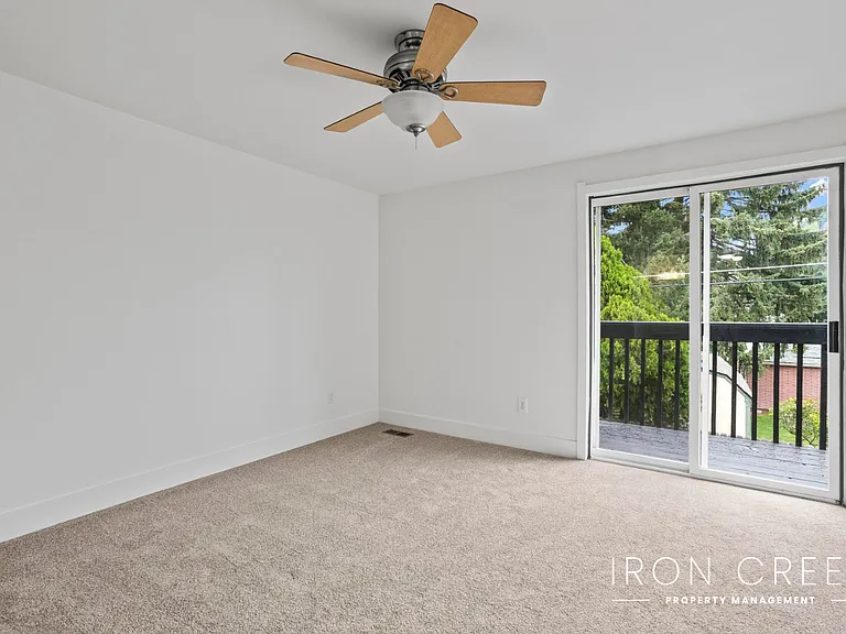 362 E Elwood Ln — Photo 13