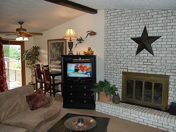 3rd image of 5713 Dalton Dr