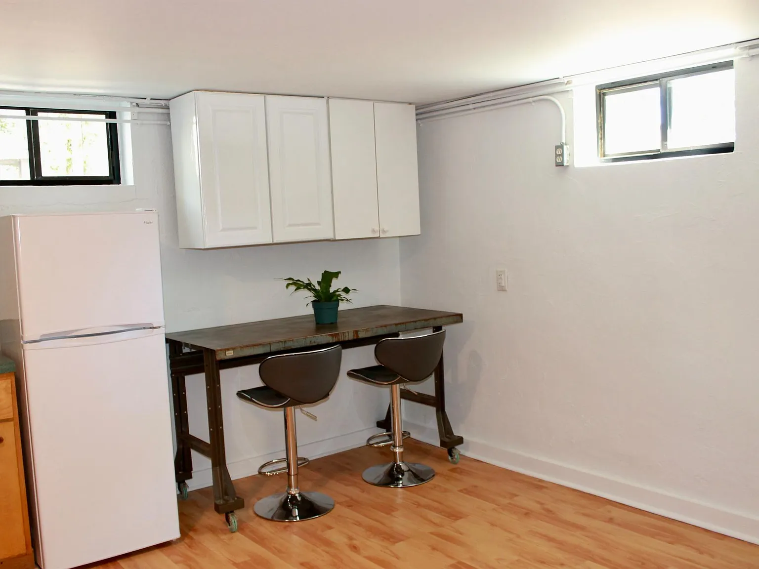 1 bed, 950 sqft, $1,095 — Photo 3