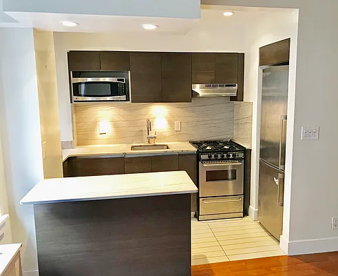 Rented by Stonehenge NYC LLC | media 2