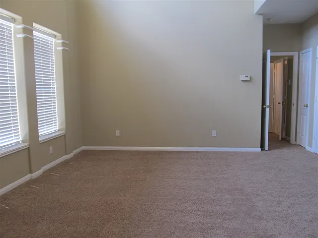 17507 Whispering Star Ct — Photo 6