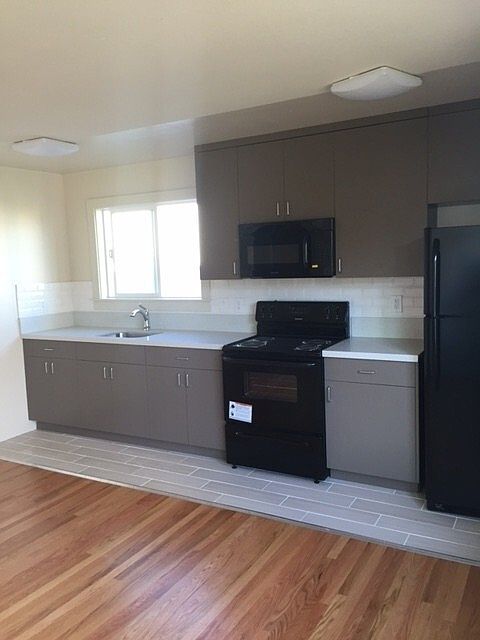 1st image of 2398 Parker St APT 6
