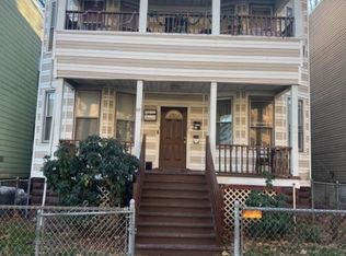 86 N Park St, East Orange, NJ 07017