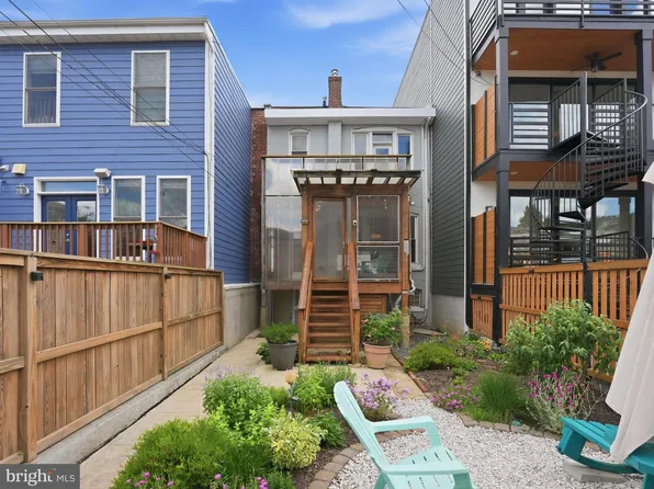 1363 Perry Pl NW, Washington, DC 20010