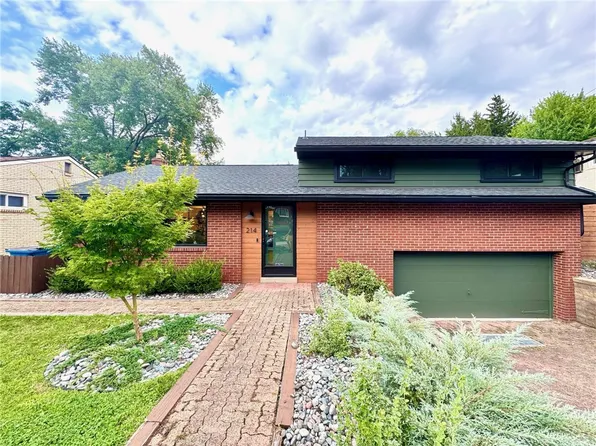 214 Russell Dr, Verona, PA 15147