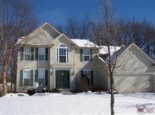 2258 Canterbury Cir, Akron, OH