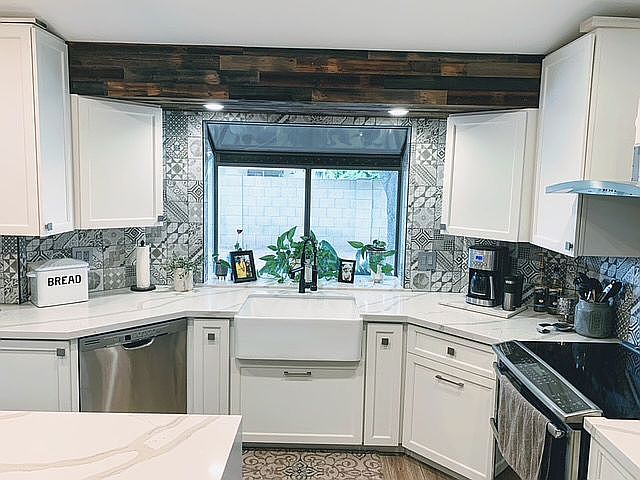 Newly Remodeled Kitchen