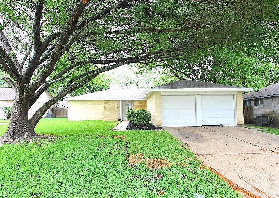 1st image of 2627 Plymouth Rock Dr