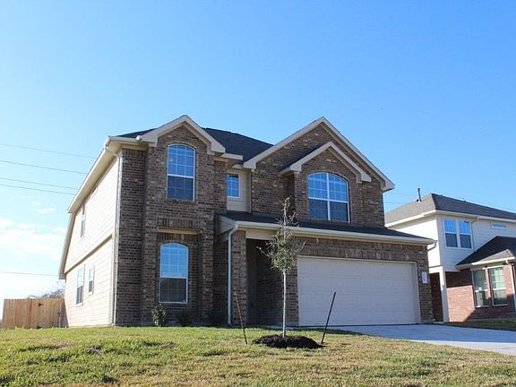 2nd image of 2400 Lago Mirado Way