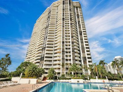 1000 Island Blvd #708, Aventura, FL, 33160