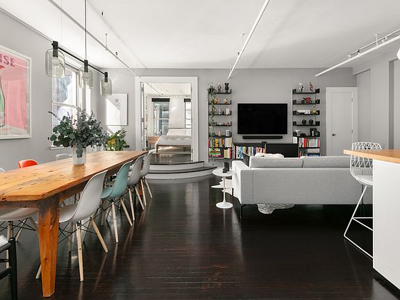 4th image of 133-131 W 28th St #6C
