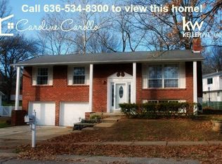 5327 Victron Dr, Saint Louis, MO