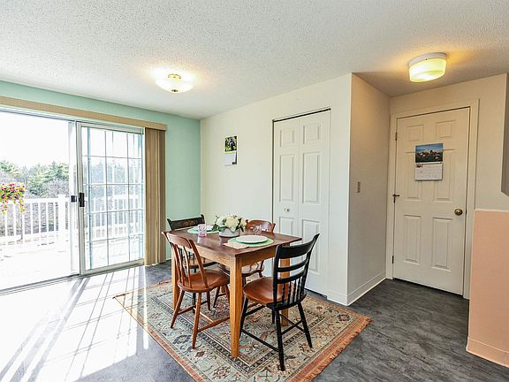 4th image of 105 Southfield Lane
