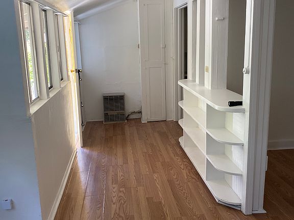 2nd image of 20420 Williams Ave