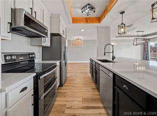 2180 Bittersweet Rd, Lake Ozark, MO 65049