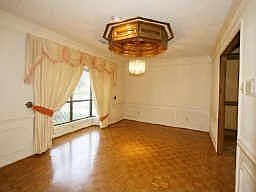 4th image of 16015 Brook Forest Dr