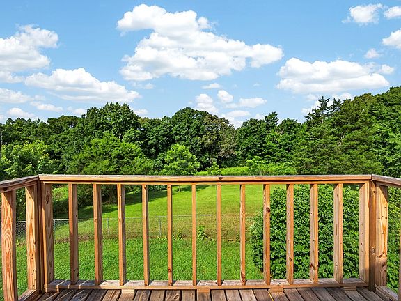 3rd image of 11393 Cookeville Boat Dock Rd