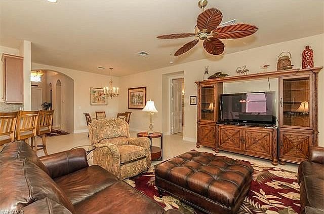 1st image of 11141 Sparkleberry Dr