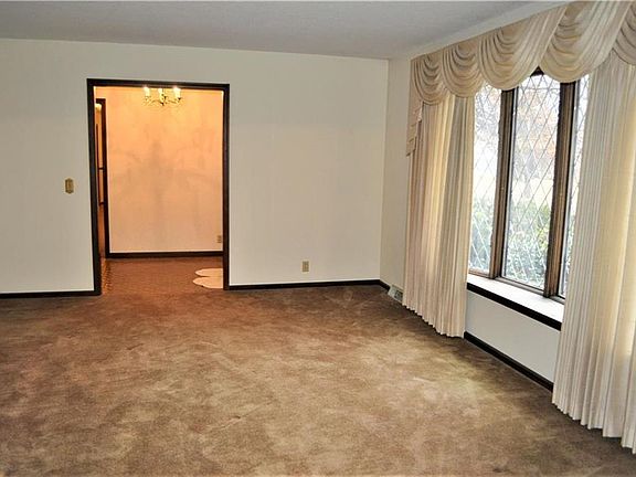 Formal living room