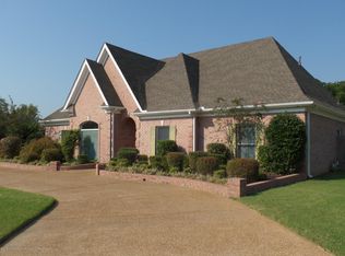 6345 Acree Woods Dr, Olive Branch, MS 38654