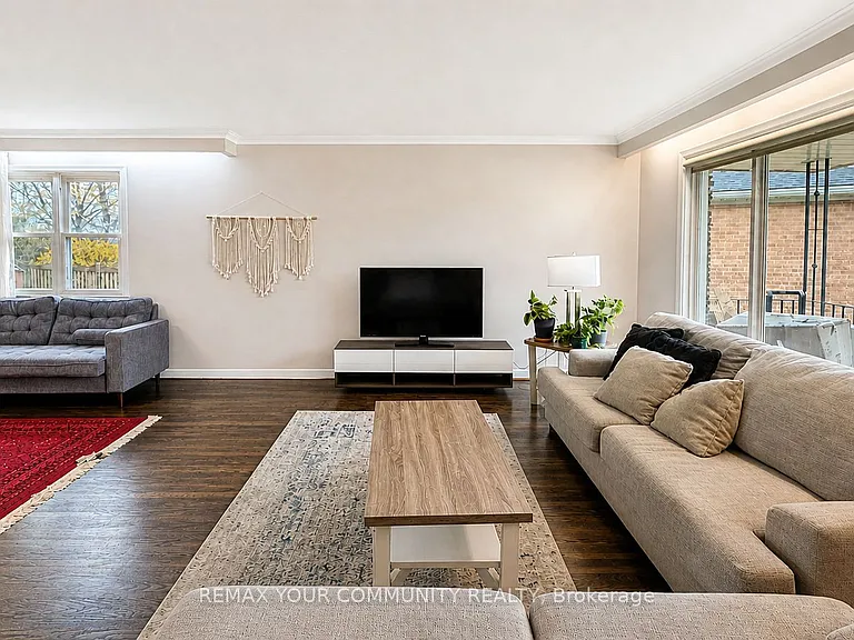 7 Digby Ct #MAIN — Photo 4