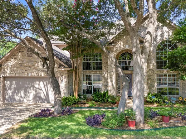 36 Spring Lake Dr., San Antonio, TX 78248