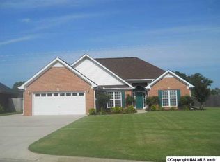 1601 Lake Manor Dr SW, Decatur, AL 35603