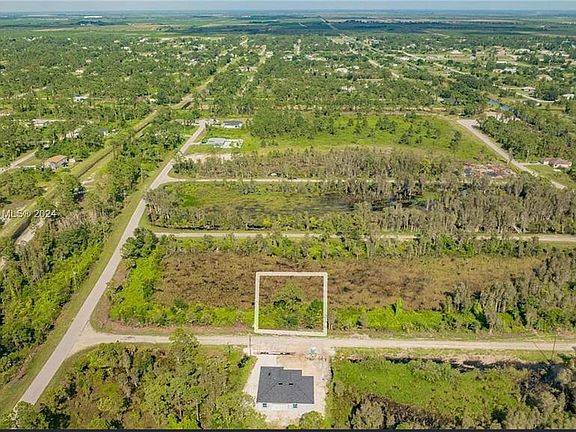 5th image of 853 BELDEN AVENUE LOT 3