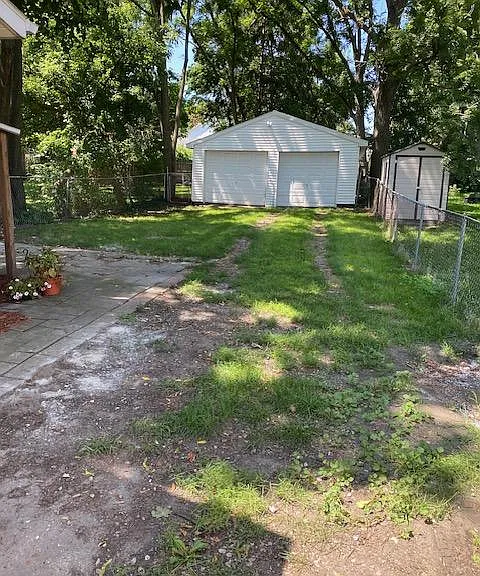 617 Fremont Ave NW — Photo 25