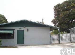 246 Mentone Rd, Boynton Beach, FL 33435