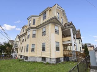 853 Cummins Hwy #3, Boston, MA 02126