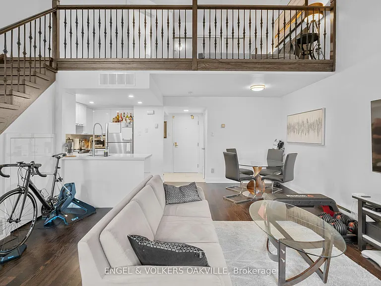 100 Bronte Rd #416 — Photo 8