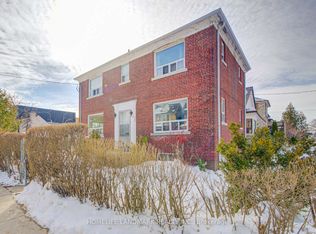 880 Shaw St, Toronto, ON M6G3M2