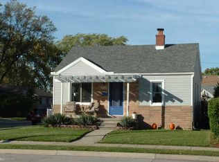 17363 Martin Rd, Roseville, MI 48066