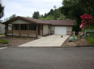 98231 Gavin Ln, Brookings, OR 97415