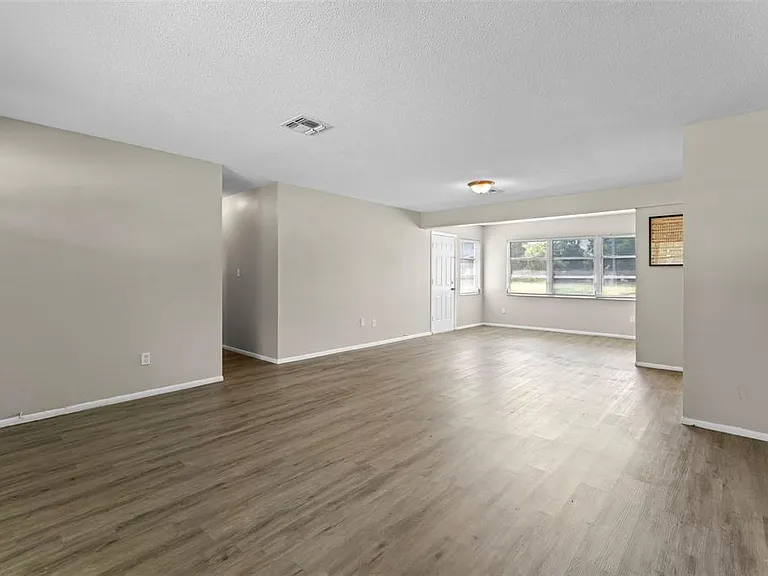 4584 Kirkland Blvd — Photo 5