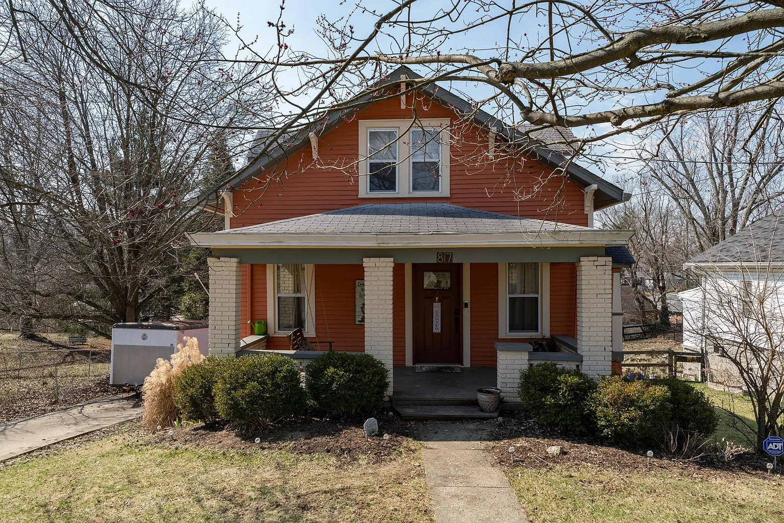 87 Beech Dr photo 1