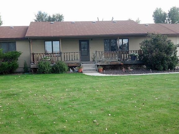 2nd image of 1007 N Road 11