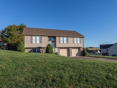 110 Camilla Cir, Mount Pleasant, PA, 15666