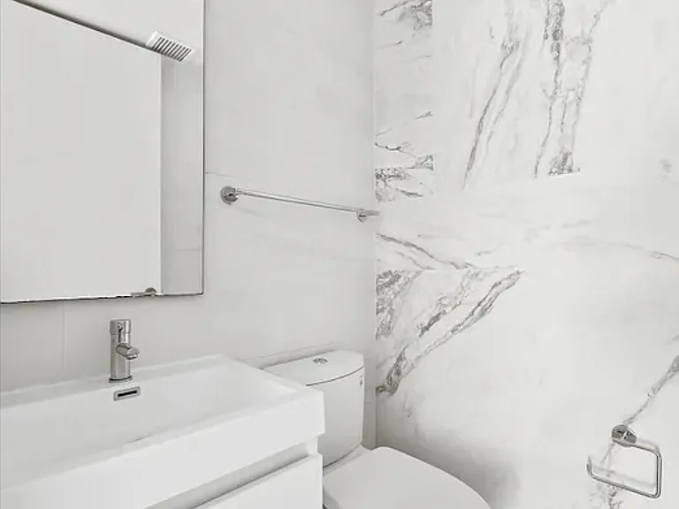 132 W 26th St #8 — Photo 9