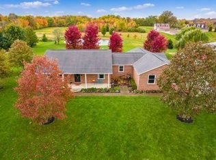 10414 York Rd SW, Etna, OH 43062