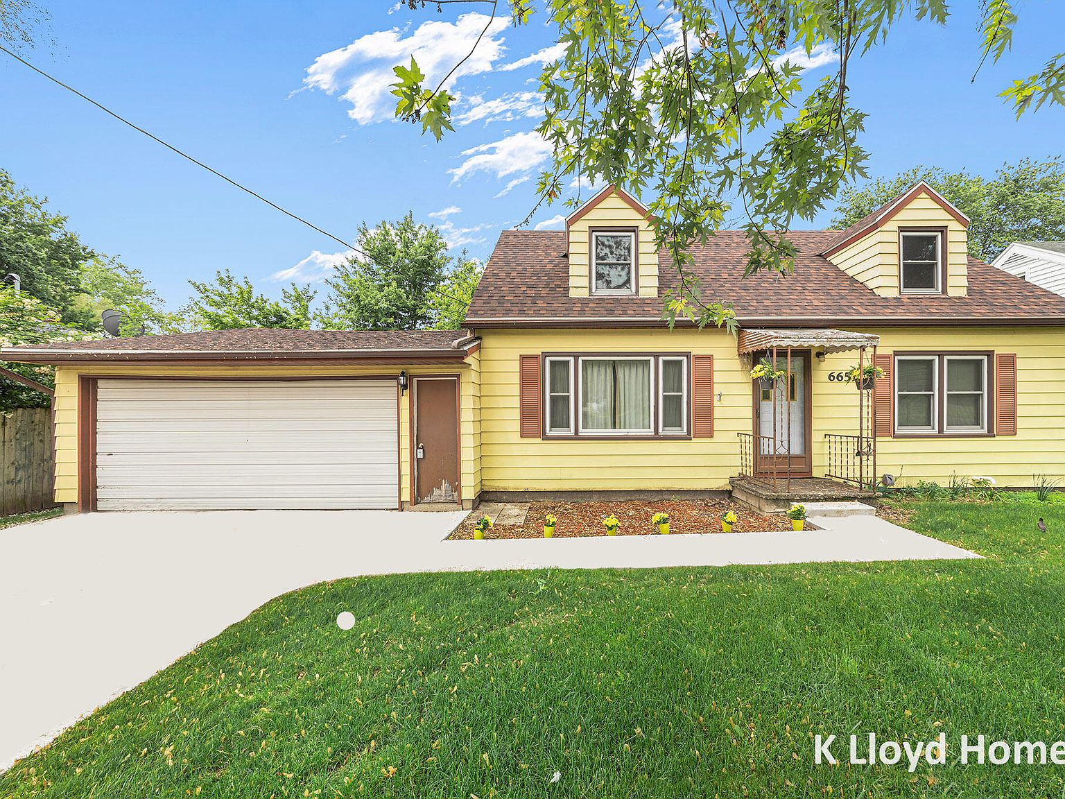 6651 Hanna Lake Ave SE, Caledonia, MI 49316 Zillow