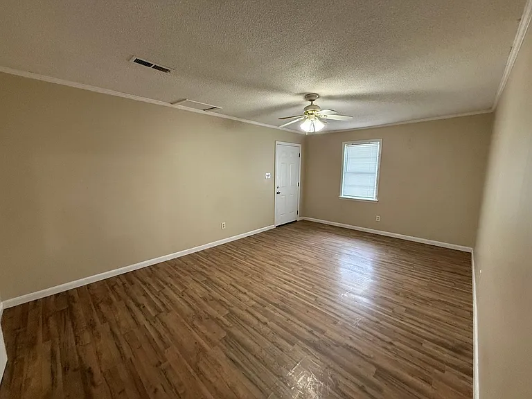 641 Dawson Ter NW — Photo 11