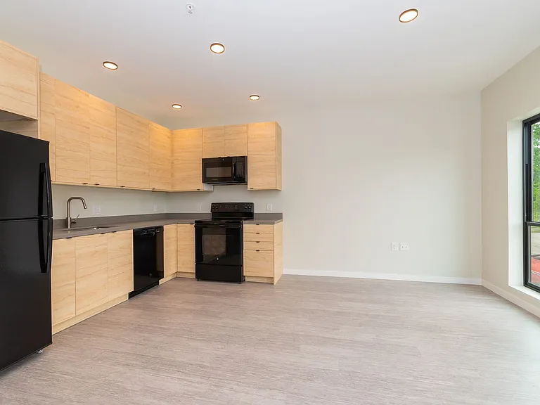 Rowat Lofts Apartments — Photo 26
